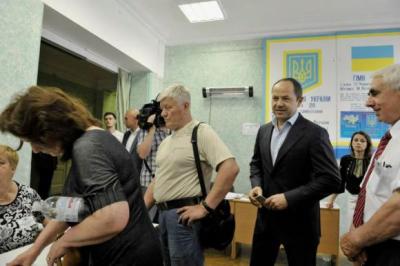 Вибори-2014: Найголовніше з усіх точок України (ОНОВЛЮЄТЬСЯ) на сайті 20minut.ua Вибори-2014: Найголовніше з усіх точок України (ОНОВЛЮЄТЬСЯ), фото №2 на сайті 20minut.ua