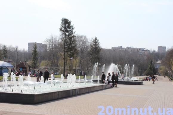 Фото дня: В Тернополі на Великдень увімкнули фонтани на сайті 20minut.ua Фото дня: В Тернополі на Великдень увімкнули фонтани, фото №2 на сайті 20minut.ua