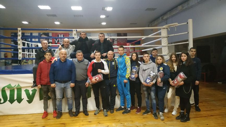 Нагороди знайшли достойних їх: у Тернополі відзначили боксерів