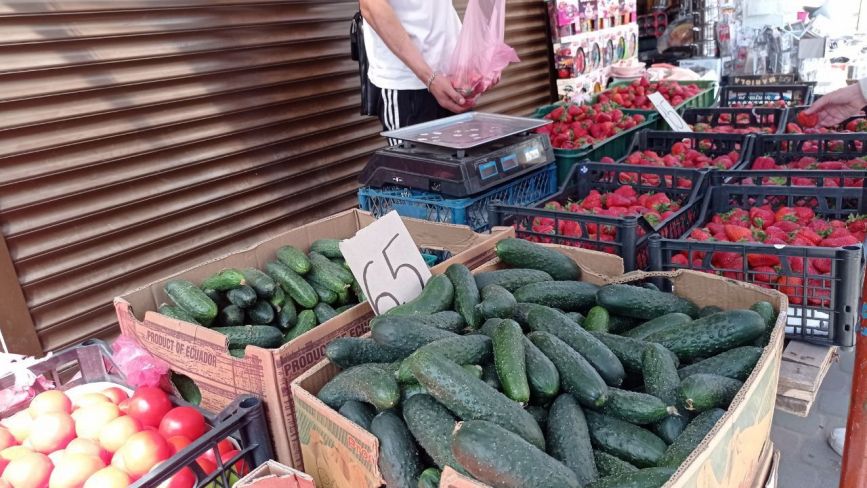 Ціни ростуть: яка вартість овочів та фруктів у Тернополі. Дивіться графіки