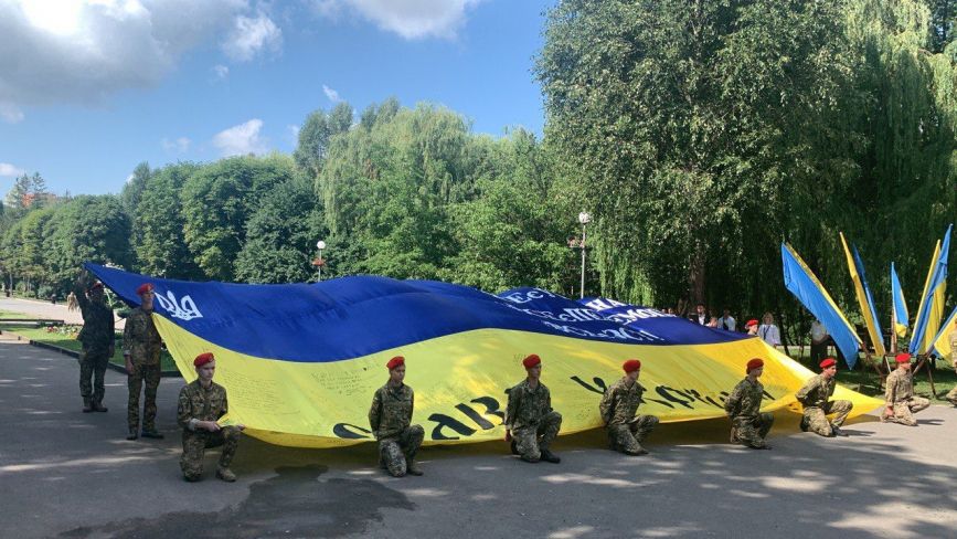 Як у Тернополі вперше  відсвяткували день державності України. РЕПОРТАЖ
