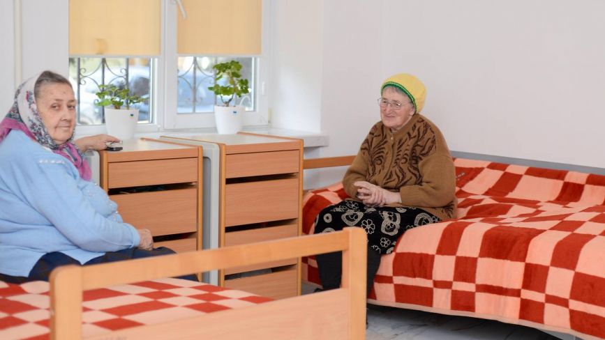 Нове відділення для переселенців відкрили у Петриківському геріатричному пансіонаті