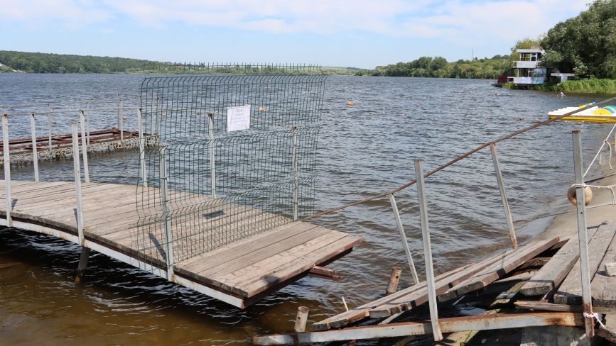 Демонтують причал на Циганці: скільки коштів на це виділили
