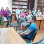 Навчать ідеальної української! В обласній бібліотеці працює розмовний клуб для переселенців