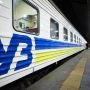 Через нічні обстріли в Україні затримуються потяги