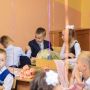 Діти біженців у Польщі обов'язково вчитимуться у закордонних школах: зміни в законі