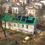 На даху ще одного медзакладу в Чорткові встановили сонячну електростанцію