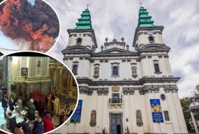 Молитва під звуки вибухів: відео з Катедри сколихнуло мережу