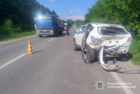 В аварії неподалік Тернополя постраждали четверо дітей. Серед них — дитина