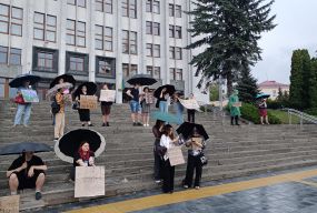 Мітинги на підтримку Михайла Федорова у Тернополі тривають 23-ій день