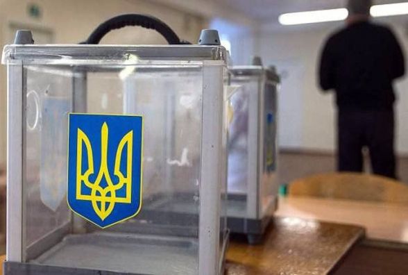 “Відсутня інформація про кандидатів, члени ДВК без посвідчень”, - експерт про порушення на виборах у двох ОТГ Тернопільщини