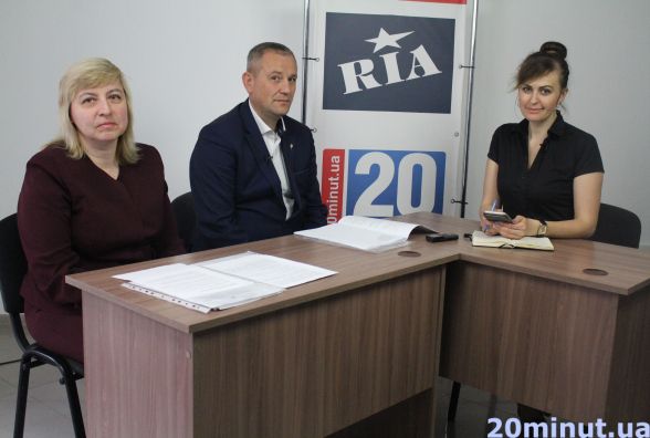 Тернопільські школярі починають здавати ЗНО. Хто не пройде тестування - атестат не отримає