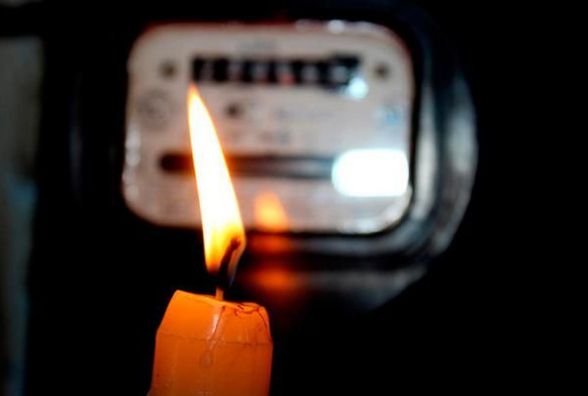 Частина Тернополя сидить без світла. Пишіть в коментарях, на яких вулицях «ніч»