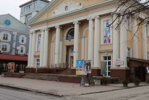 Для «Перемоги» в Тернополі задумали невід’ємні поліпшення. А роботу планують доручити родині Заставних