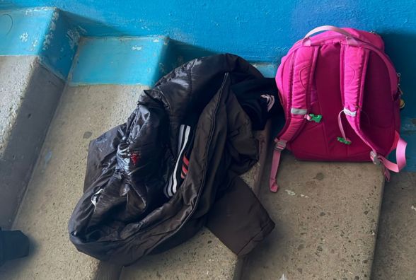 Бійка між однокласницями у Тернополі завершилася ножовим пораненням