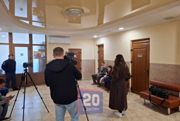 Суд обрав запобіжний захід 15-річній школярці, яку підозрюють у нападі на однокласницю (ОНОВЛЮЄТЬСЯ)