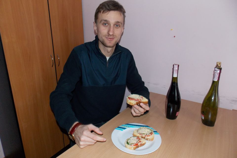 Як не переїсти та не перепити на новорічно-різдвяні свята