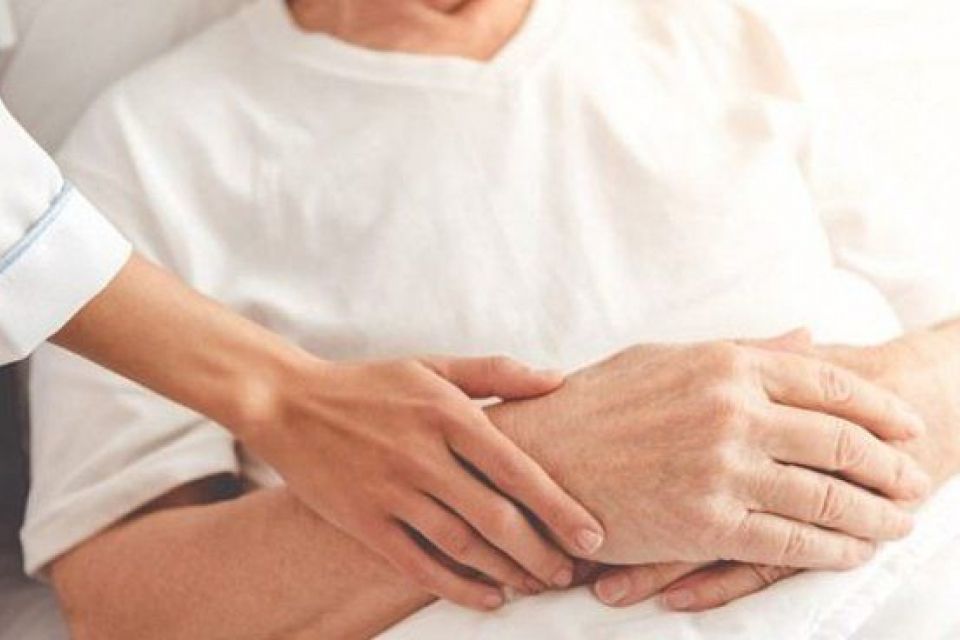 За особами з інвалідністю і тими, кому діагностували смертельну хворобу, в Тернополі можуть доглядати безкоштовно