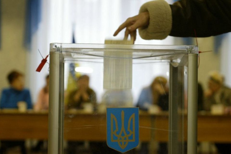 У чотирьох ОТГ Тернопілля проходять перші вибори до місцевих рад: є порушення