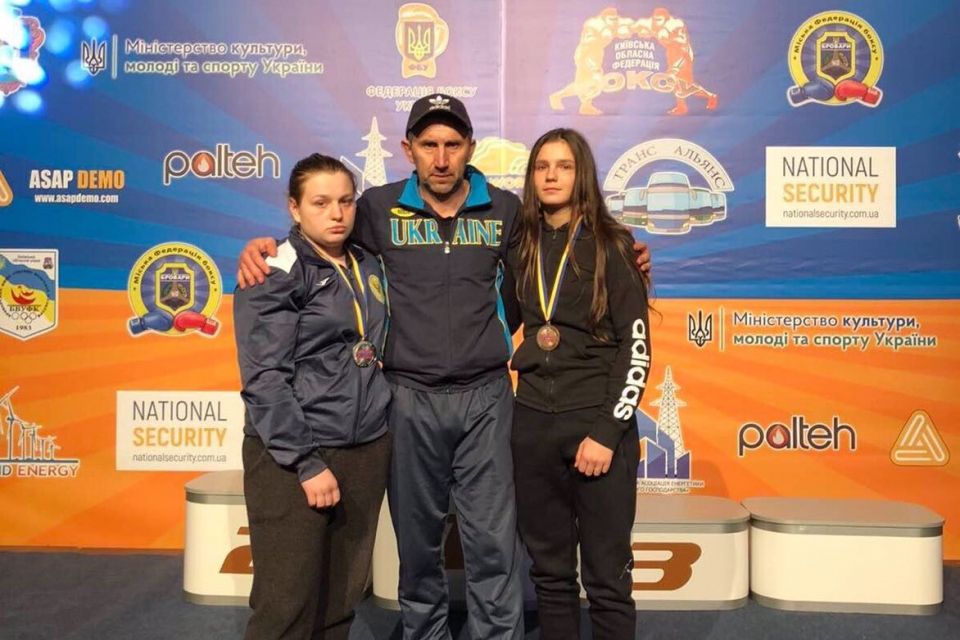 Тернопільські боксерки здобули дві медалі чемпіонату України