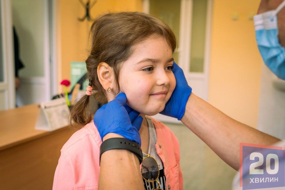 Куди звертатися у вихідні, якщо дитина захворіла? Поради для тернополян
