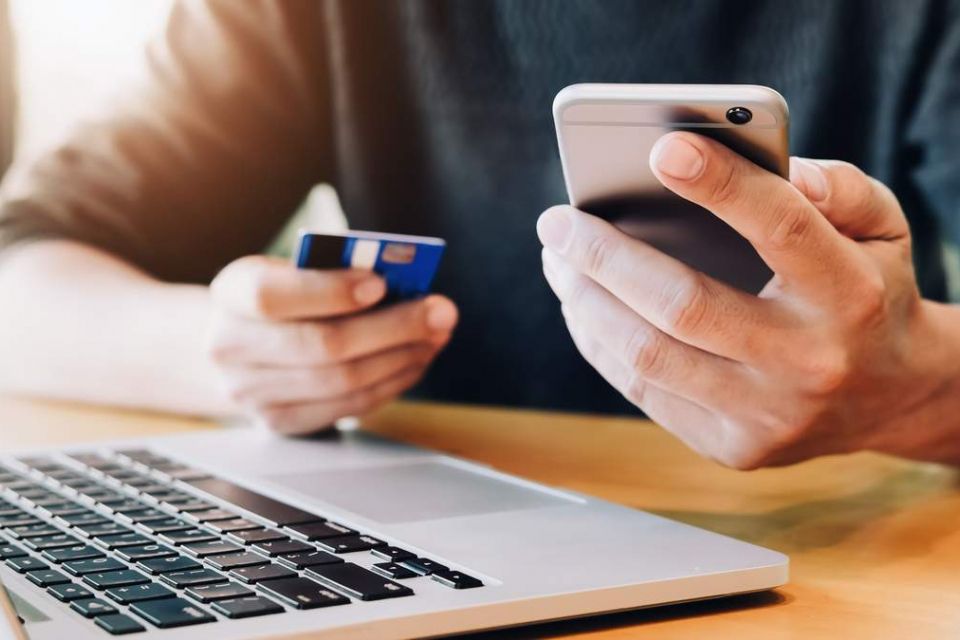 «Працівник банку» видурив у жительки Зборівщини понад 300 тисяч гривень