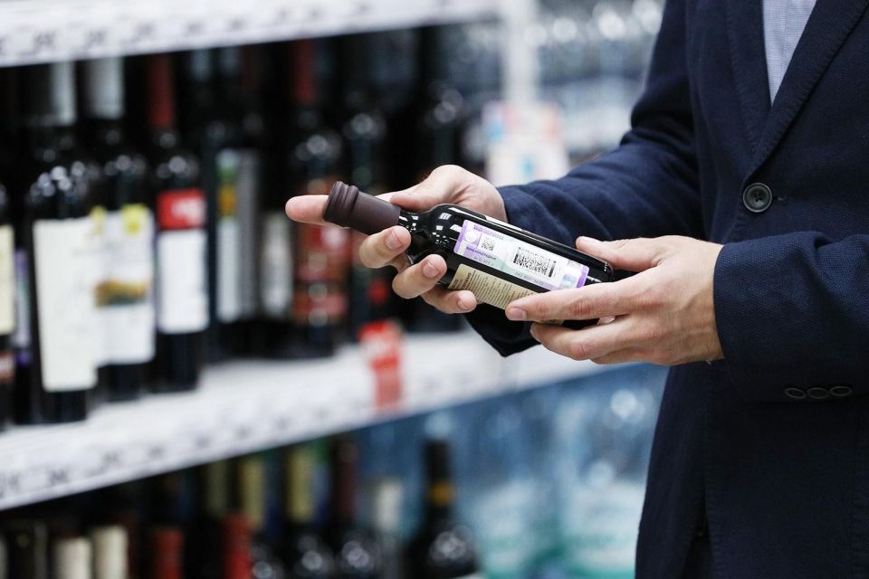 У Тернополі продовжили час продажу алкоголю. Чи підтримуєте таке рішення?
