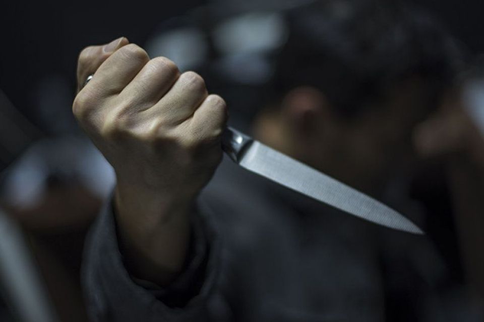 Вдарив ножем понад 100 разів — кременчанина засудили до довічного ув'язнення