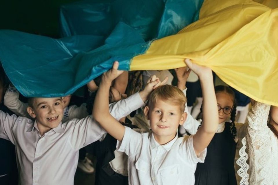 Відпочинь та підтримай ЗСУ: школярі закликають тернополян долучитися до благодійного заходу