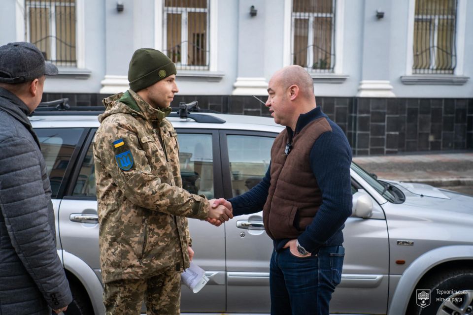 «Допомога армії від Тернополя» доставила вантажі нашим Героям на Харківському та Донецькому напрямку (пресслужба)