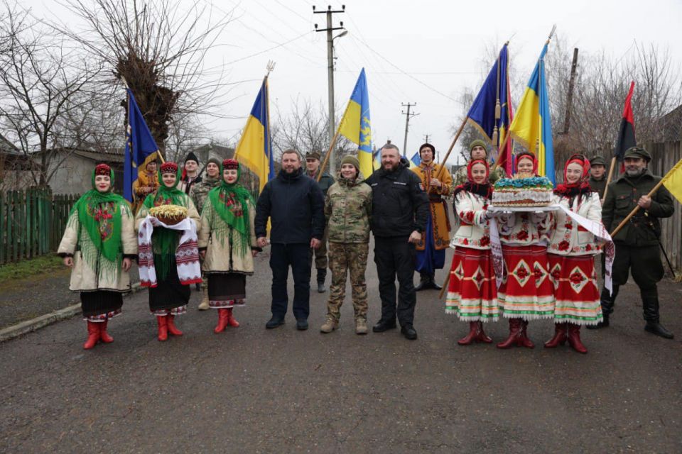 Тернопільщина взяла участь в акції єднання з сусідніми областями (ФОТО ДНЯ)