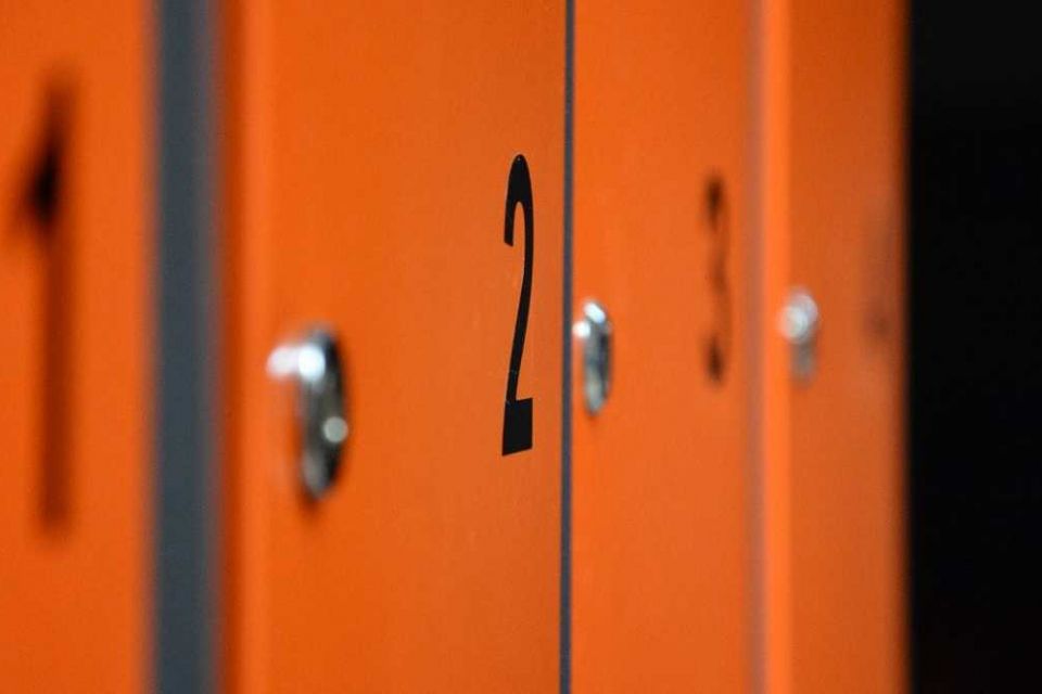 У тернополянки вкрали речі із камери схову у супермаркеті