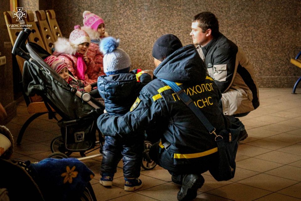 Виплати щомісячної допомоги на проживання ВПО: хто має право