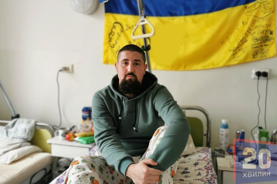 У сирому підвалі не було навіть туалету. Історія пораненого бійця, який пережив полон і не зламався