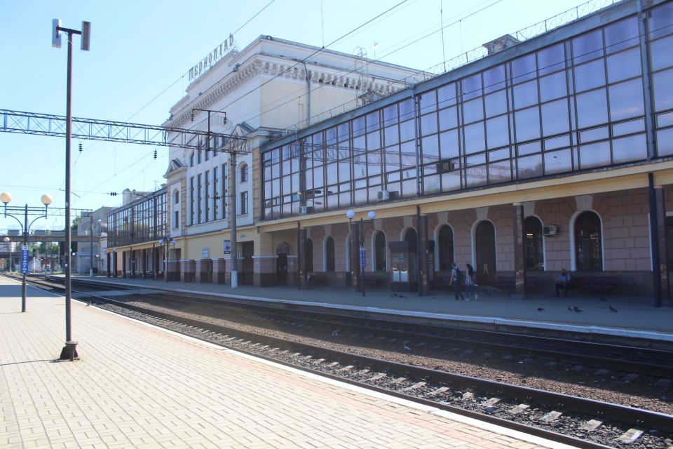 Укрзалізниця призначає поїзд з Сумщини до Тернополя
