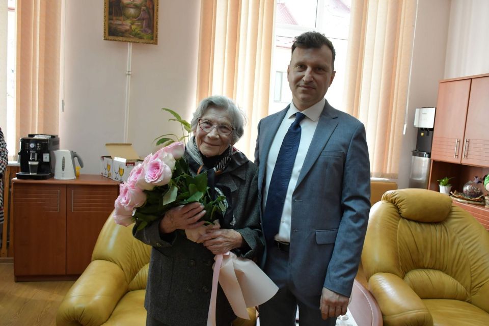 Столітній ювілей святкує ветеранка Тернопільського медичного університету Ярослава Коморовська