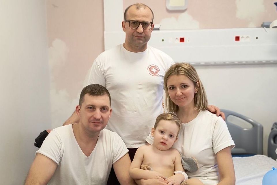 Однорічного хлопчика з Тернопільщини врятували медики Львова