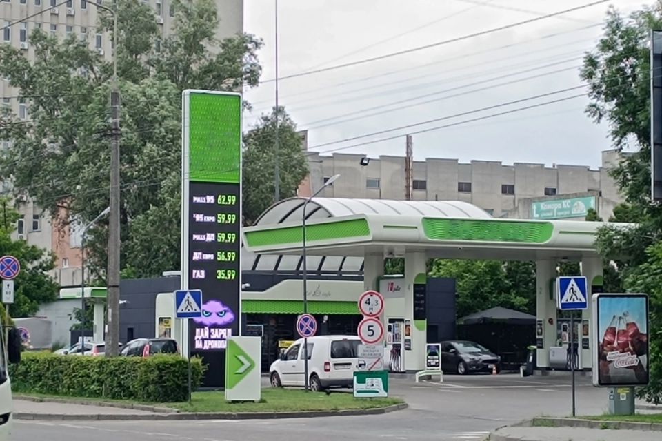 Бензин і дизель знову подорожчали: які ціни на АЗС