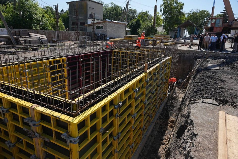 На Тернопільщині почали будівництво елеватора для зберігання зерна за 82 мільйони