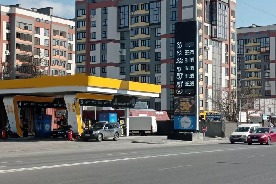 Бензин та дизель подорожчав в середньому на 2 грн, газ – 50 копійок: як змінилися ціни на пальне