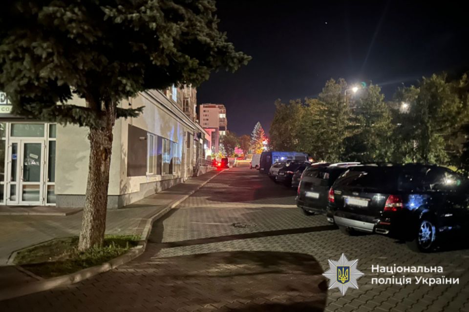 У Тернополі шукали чорний BMW після аварії.  Дитина вигадала історію з авто, що не насварили батьки