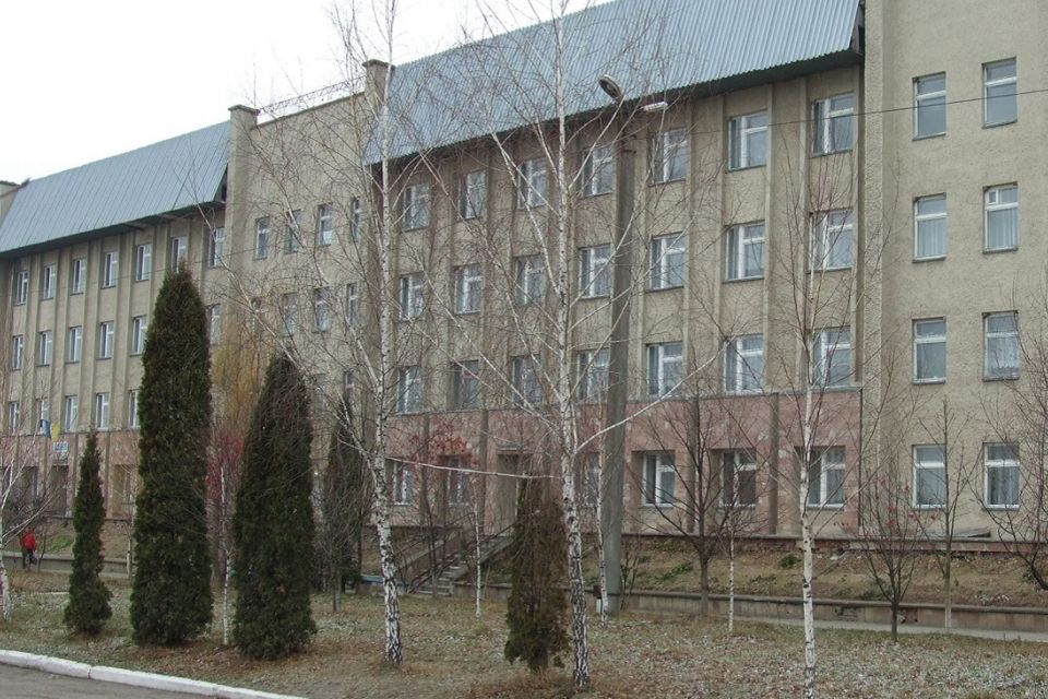 У лікарні в Кременці — обшуки. Що відомо?