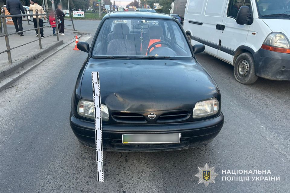 Під колеса авто на переході протрапила 12-річна тернополянка