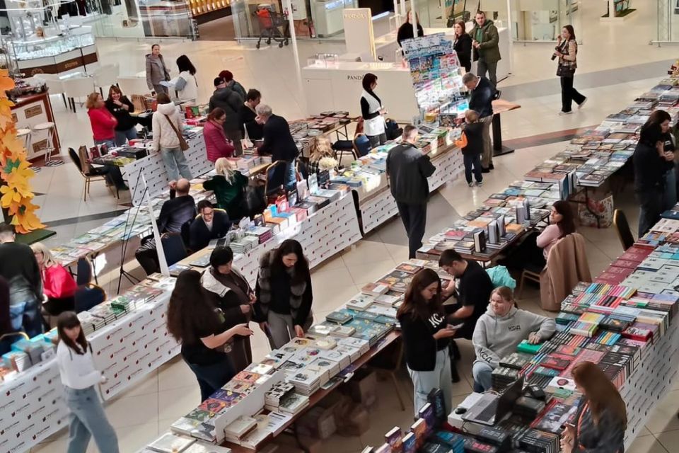 Видавці та автори зі всієї країни будуть на Кинигофесті у Подолянах 25-26 жовтня