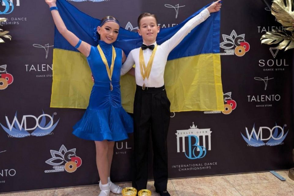 Тернопільські танцюристи здобули «золото» і «срібло» міжнародного турніру з бальних танців у Німеччині