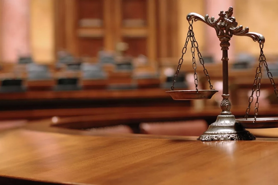 Житель Борщівської громади проведе 9 років за ґратами за зґвалтування неповнолітньої