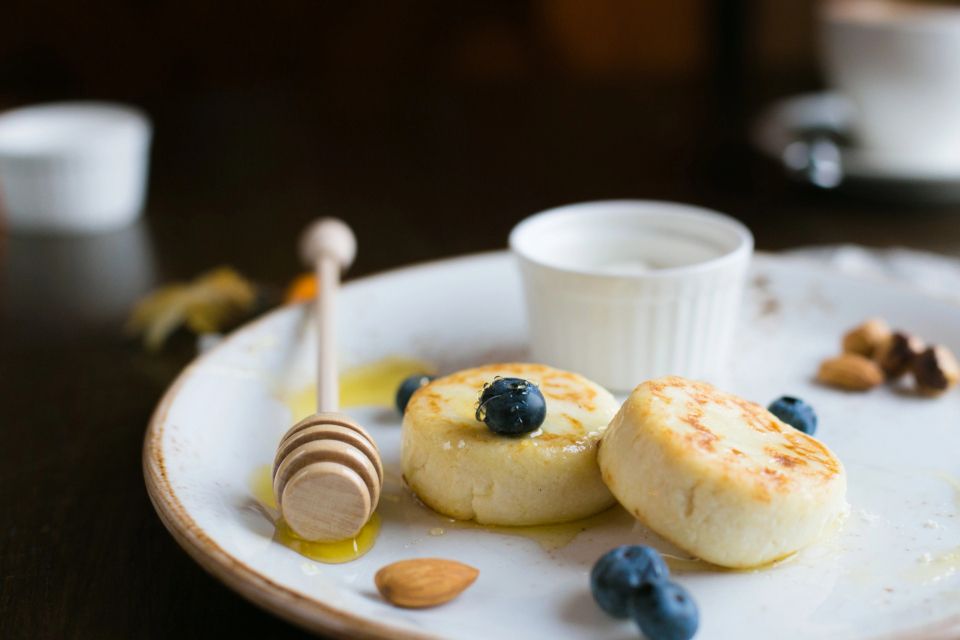 Готуємо пишні сирники в духовці, які не розпливаються