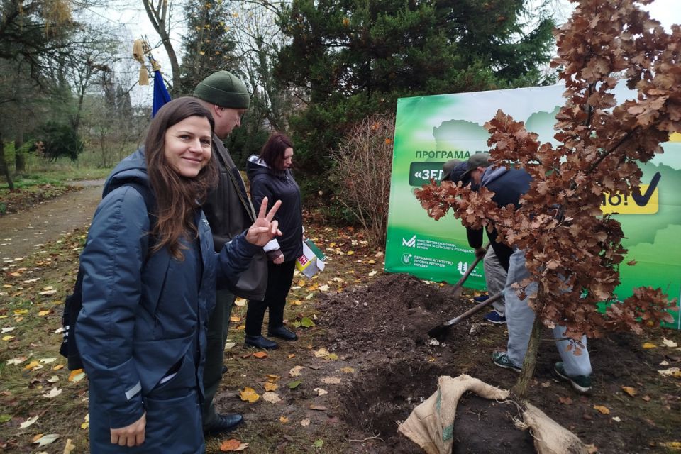 Мільярдне дерево висадили на Кременеччині в межах програми озеленення