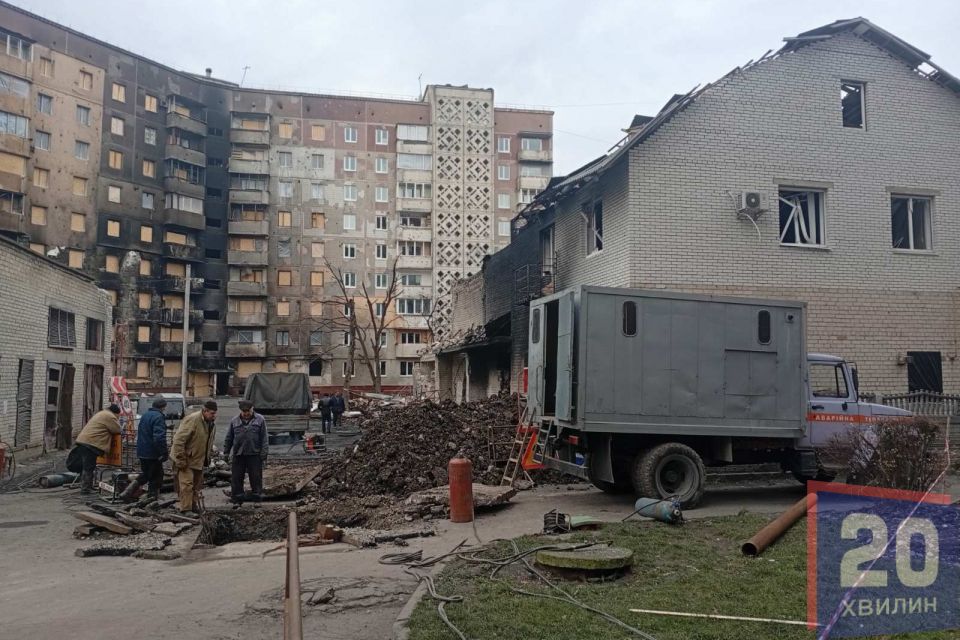 «Ми знову заручники»: другу добу мешканці 15 Квітня — без тепла і світла.  Що відомо?