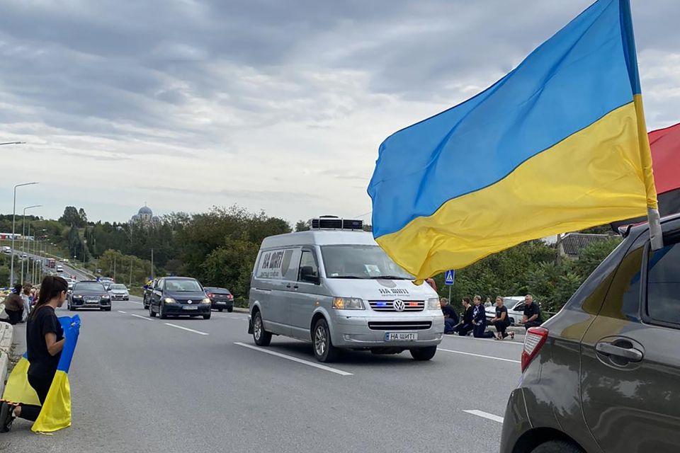 Волонтери, які супроводжують траурні кортежі «На щиті», повідомили про зміни